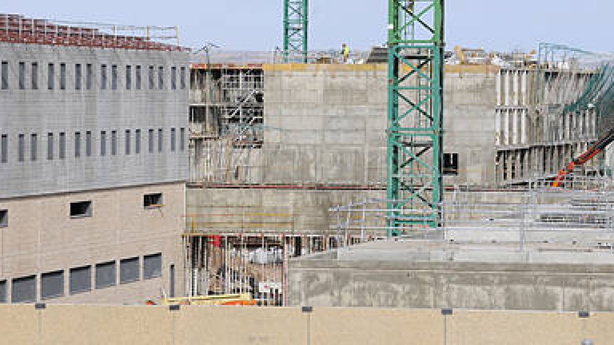 Obras de la construcción de la cárcel./ V. G. -