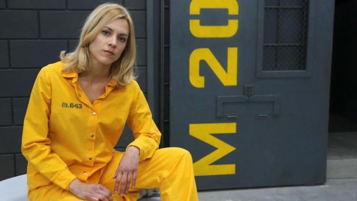 La actriz Maggie Civantos, protagonista de la serie de Antena 3 'Vis a vis'.-AGUSTÍN CATALÁN