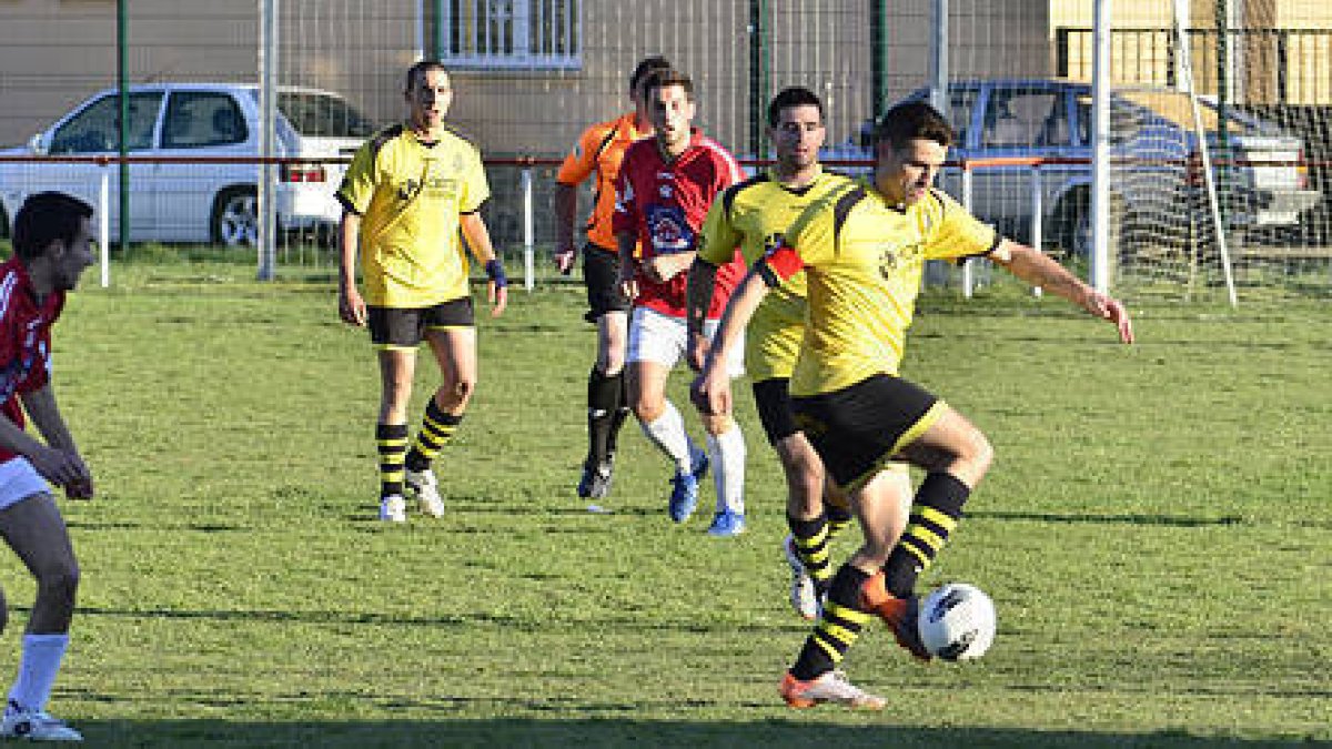 El equipo de Arcos es ganaba la Liga Provincial. / A. Martínez-