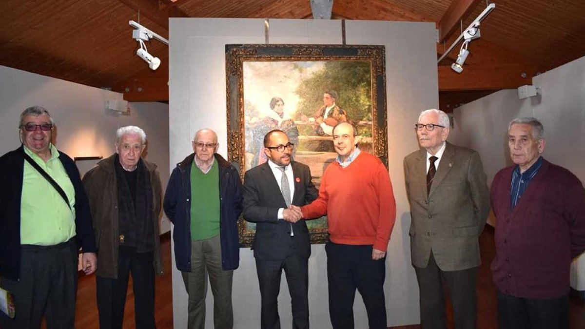 Rey junto a los presidentes de la Casa de Soria en Madrid-HDS
