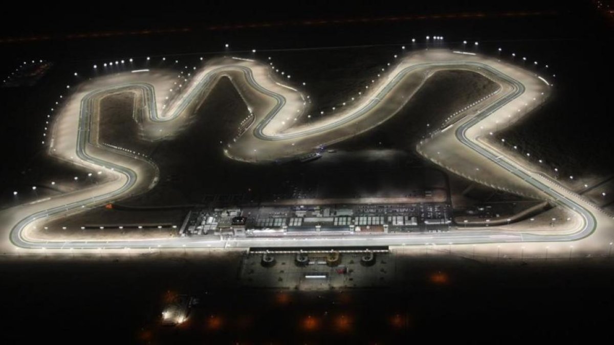 Vista aérea del circuito de Losail, en Doha (Catar).-LOSAIL CIRCUIT MEDIA