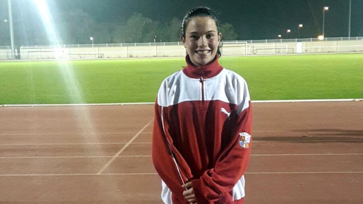 Marta Charle poco antes de un partido con Castilla y León.-