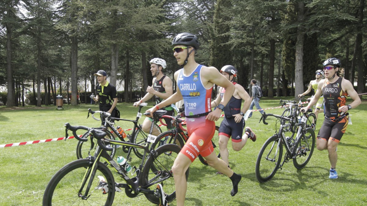 Prueba de duatlón celebrada en Soria.-L.A.T.