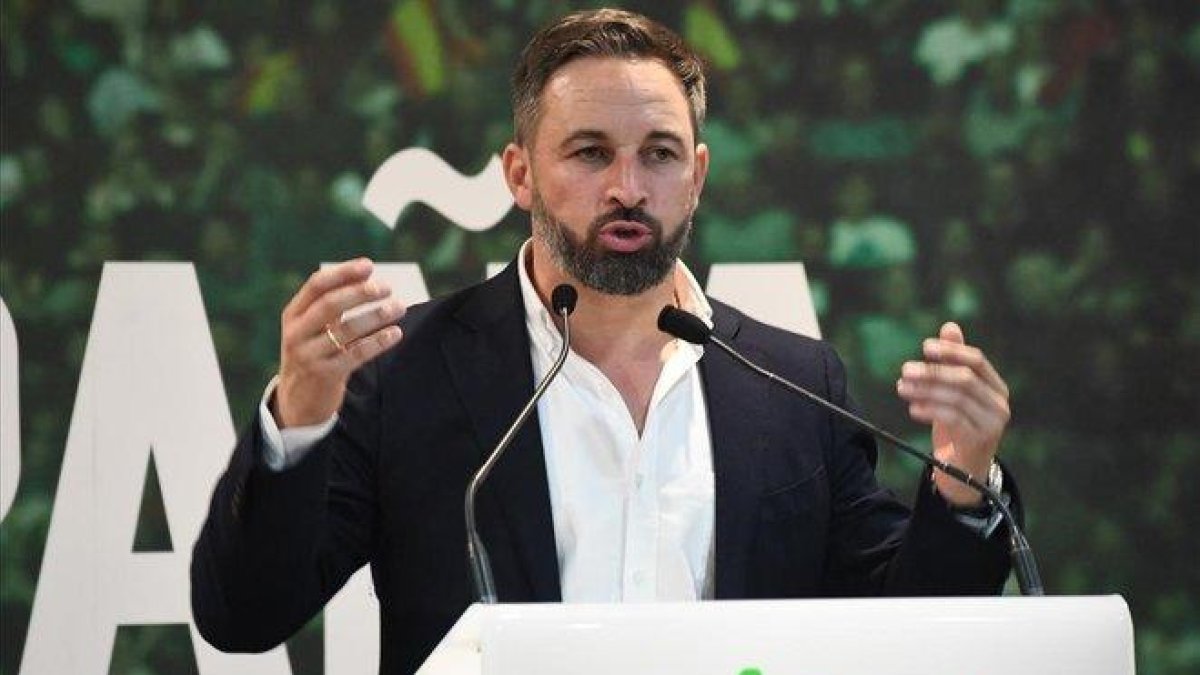 El líder de Vox, Santiago Abascal, en un acto de partido en Ceuta el pasado 30 de octubre.-EUROPA PRESS