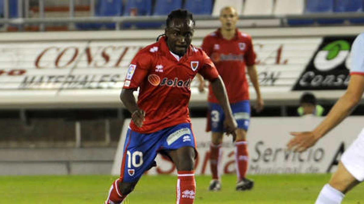 Cedric durante el encuentro disputado ante el Celta. / ÚRSULA SIERRA-