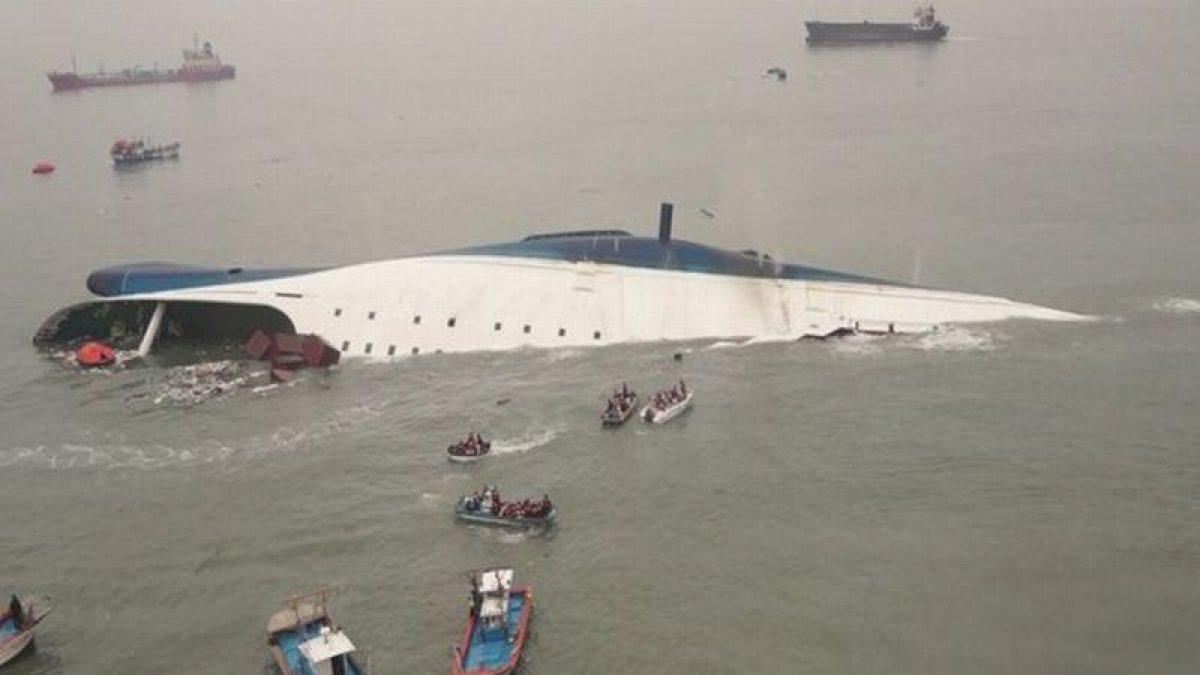 Imagen de un accidente similar producido en Corea en el abril pasado.-YONHAP (REUTERS)