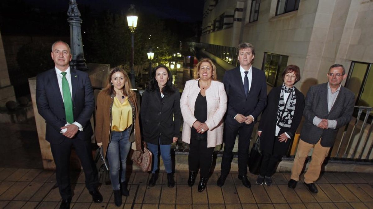 Los cabezas de lista al Ayuntamiento de Soria en la noche de ayer.-MARIO TEJEDOR