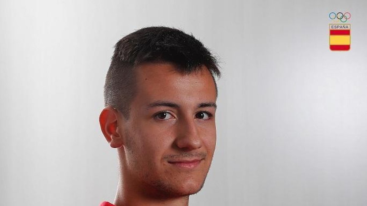Hugo de Miguel, con la vestimenta de España en los Juegos Olímpicos de la Juventud.-COMITÉ OLÍMPICO ESPAÑOL