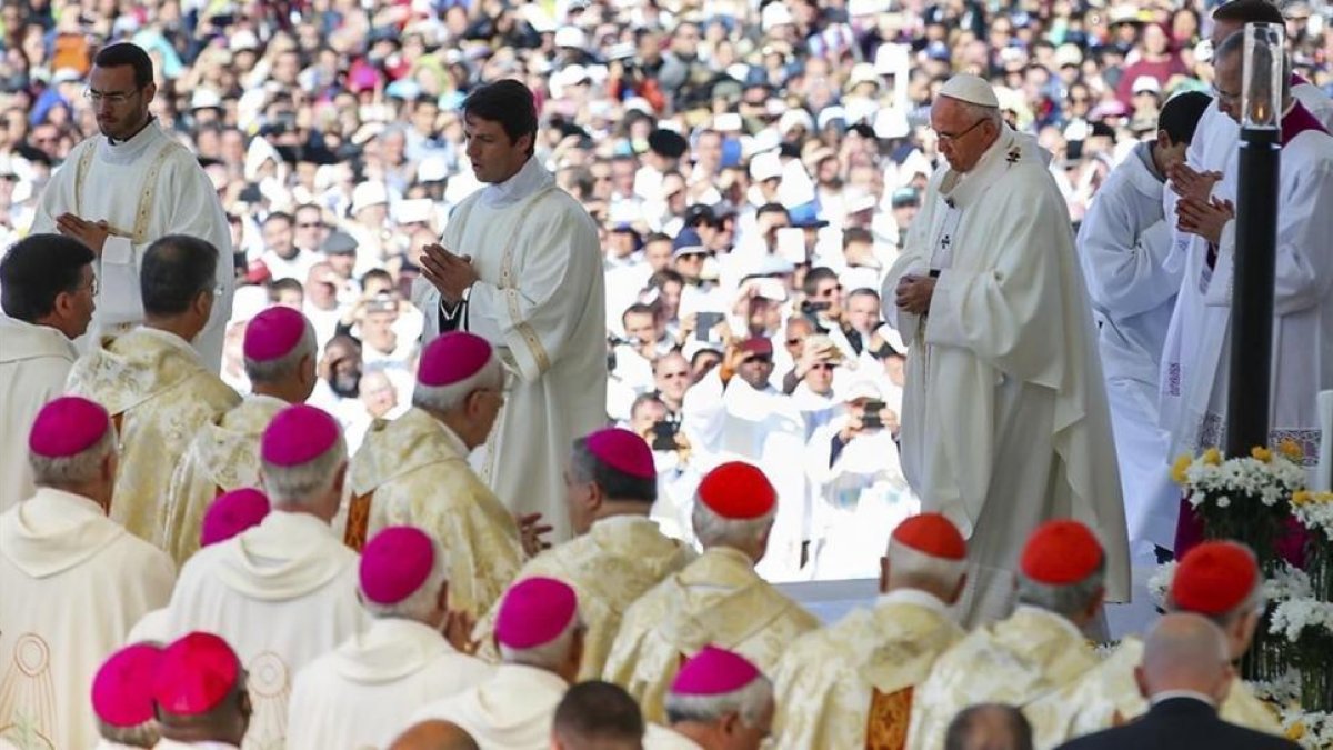 El Papa en Fátima.-Paulo Cunha
