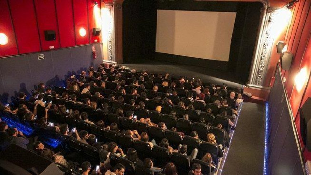 Aspecto del interior de la sala de un cine.-JOAN PUIG