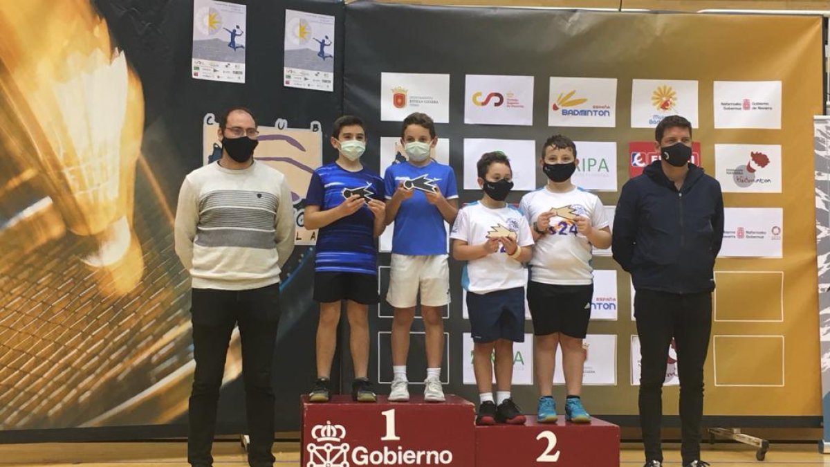 Aarón e Iker como segundos clasificados en Estella. HDS