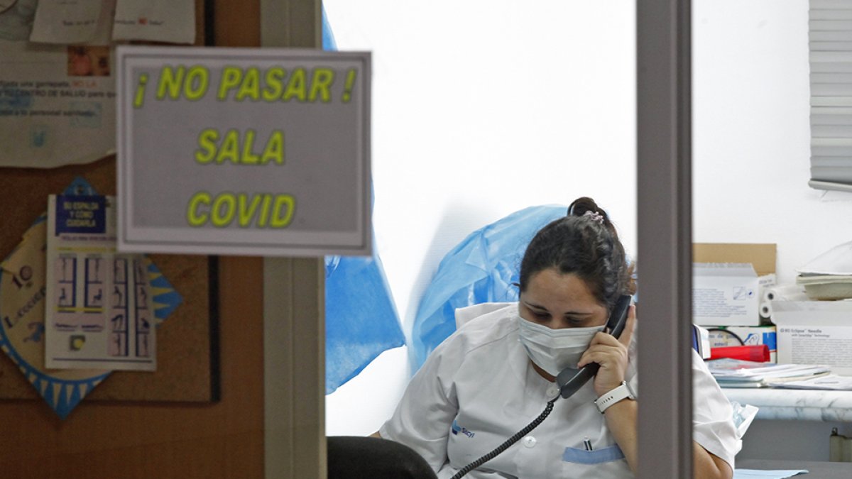 Imagen de una sala de pruebas Covid. MARIO TEJEDOR
