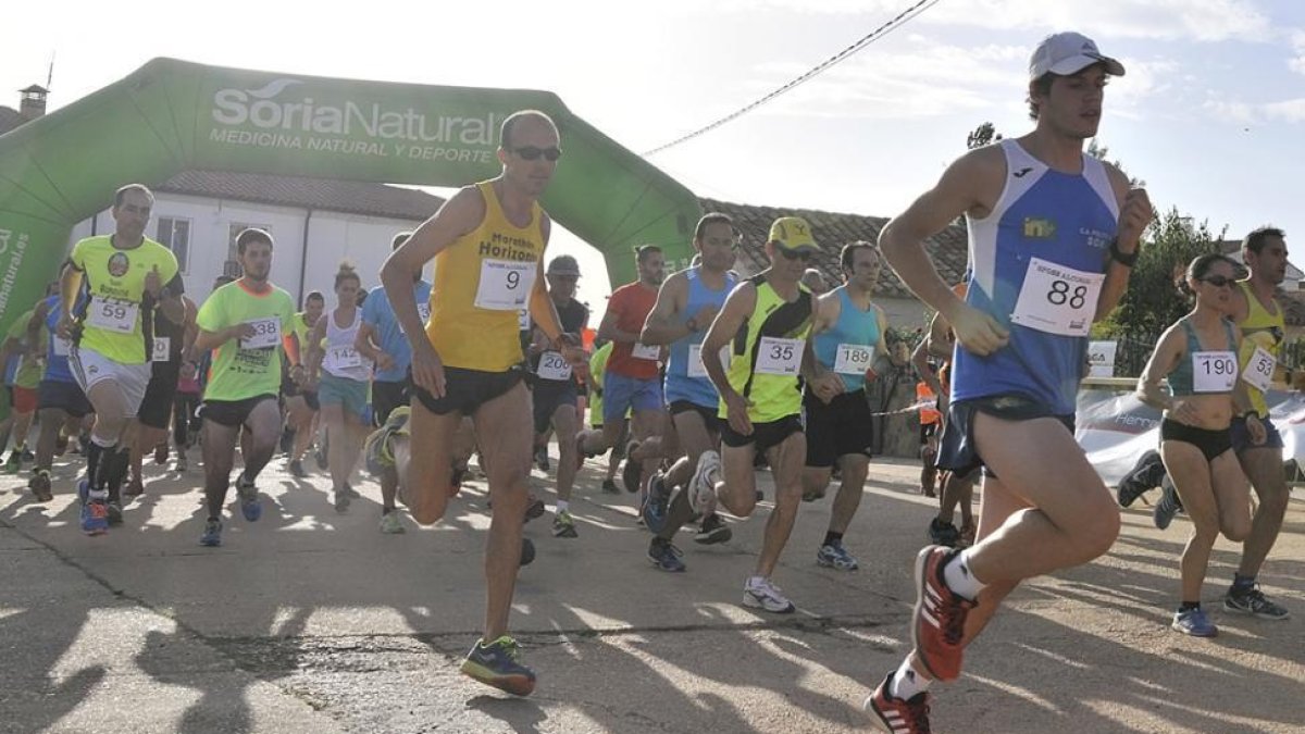 El Cross de Alconaba celebró ayer su duodécima edición.-DANIEL RODRÍGUEZ