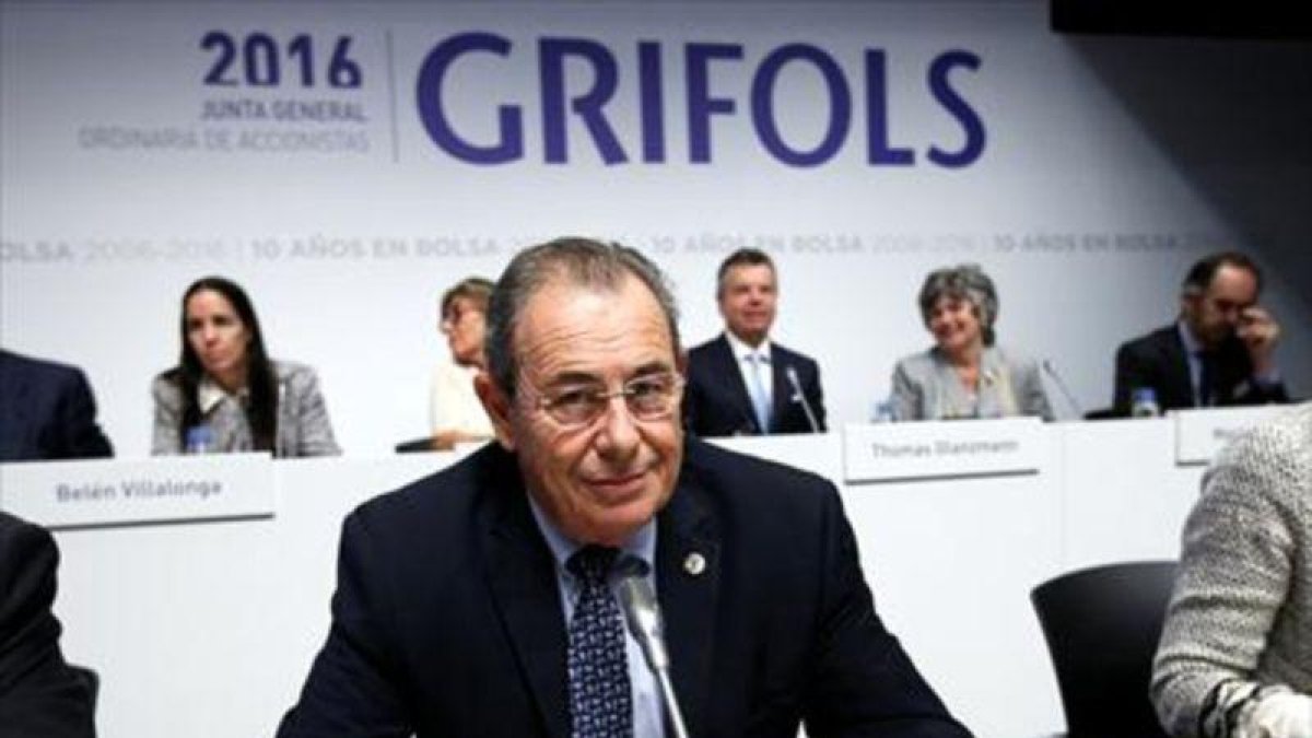 -REUTERS / ALBERT GEA