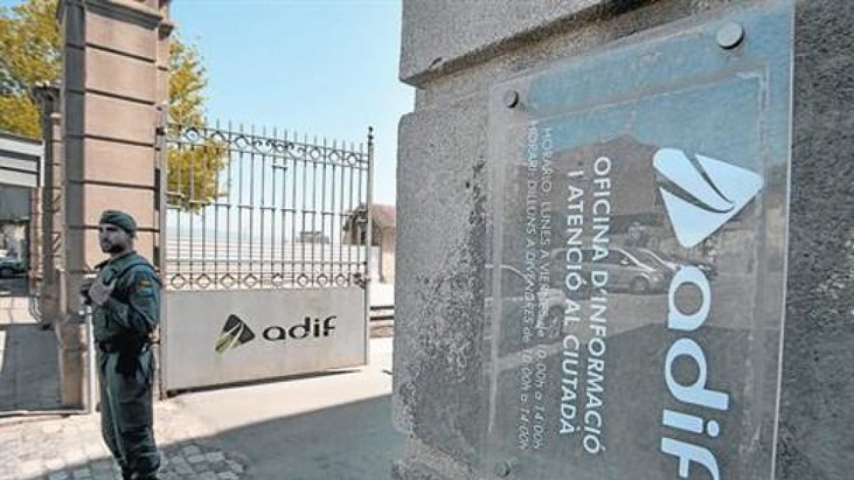 Registro de las instalaciones de Adif en La Sagrera-FERRAN NADEU