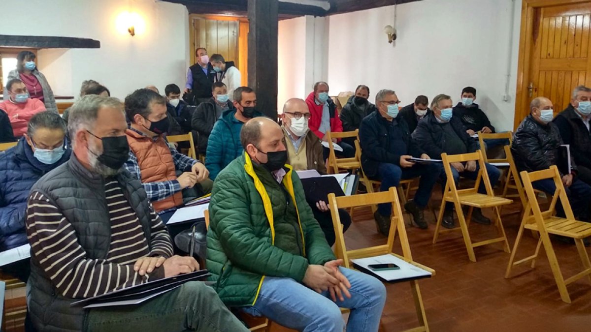 Asamblea de Asopiva.-R.F.