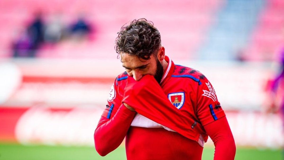El CD Numancia cosechó un empate ante en Sabadell tras vencer 2-0 al descanso. MARIO TEJEDOR