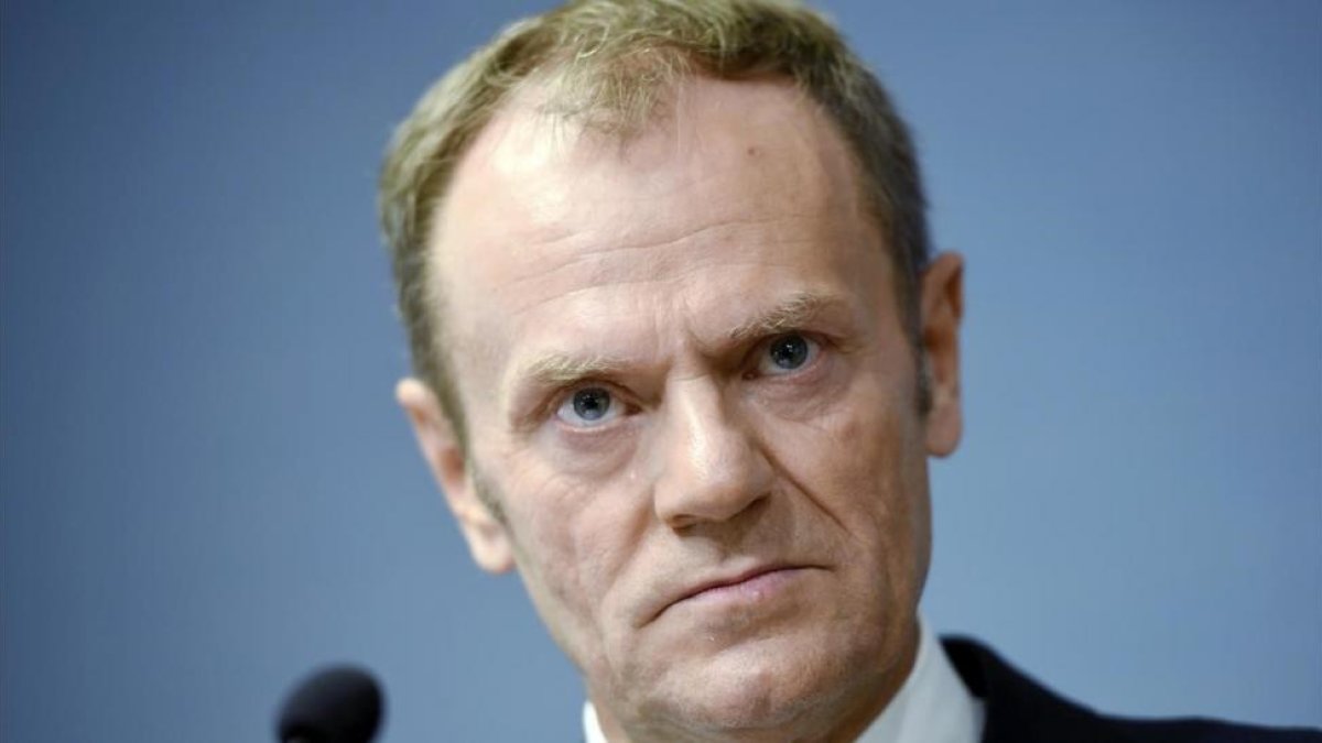 Donald Tusk-MARTII KAINULAUNEN