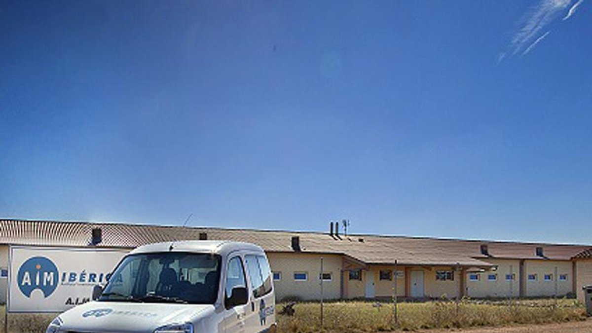 Instalaciones de AIM Soria en Esteras de Lubia.-Cedida