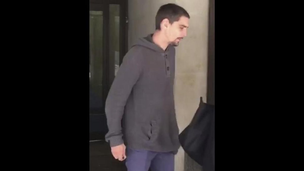 Chris Parker, el sintecho que robó a víctimas de Manchester-, / AP
