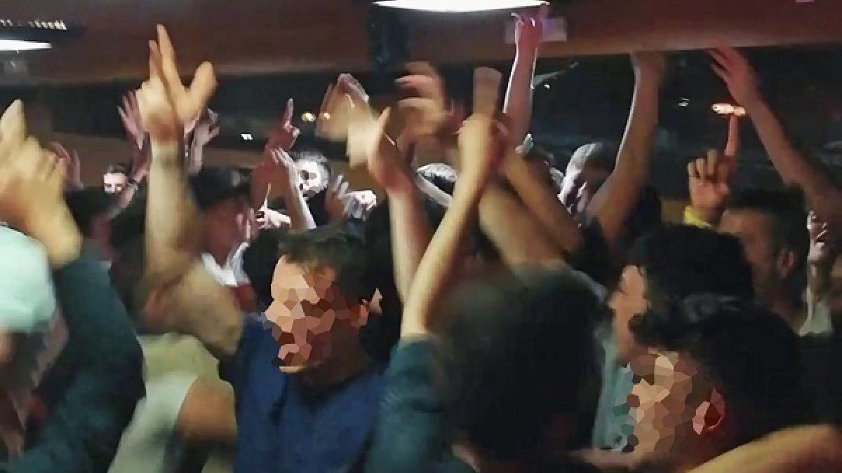 Concentración de jóvenes en Soria, coincidiendo con las no fiestas de San Juan. HDS