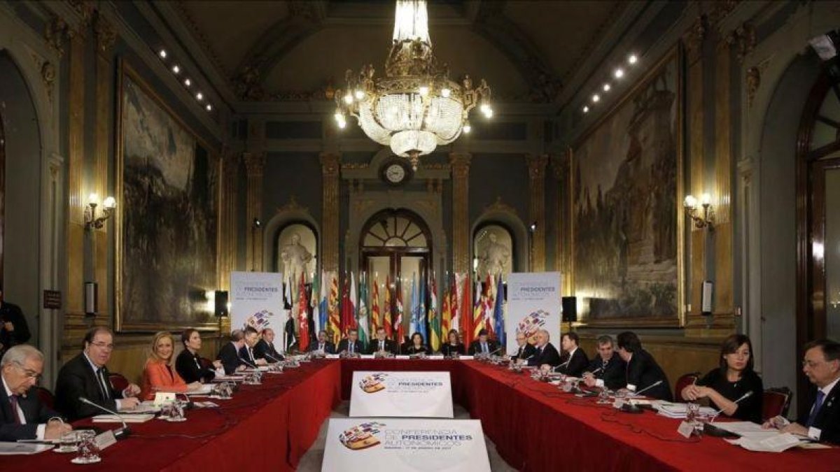 Reunión de la VI Conferencia de Presidentes Autonómicos en el Senado, en enero del 2017.-JOSE LUIS ROCA