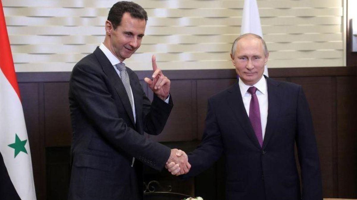 Putin durante la reunión con Asad en Sochi.-MICHAEL KLIMENTYEV SPUTNIK KREML