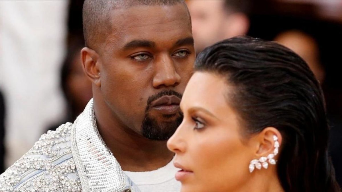 Una imagen de archivo del rapero Kanye West y su mujer, Kim Kardashian.-REUTERS / LUCAS JACKSON