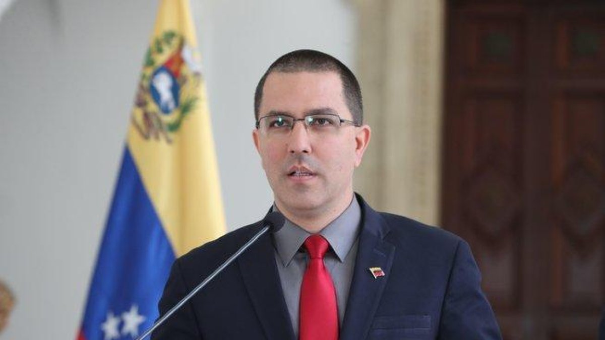 El canciller venezolano Jorge Arreaza habla durante una rueda de prensa.-EFE