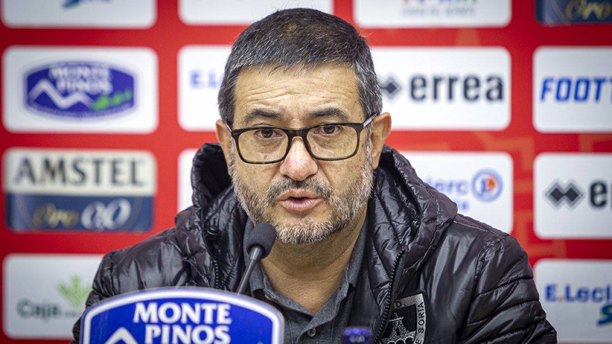Santiago Morales en sala de prensa - MARIO TEJEDOR