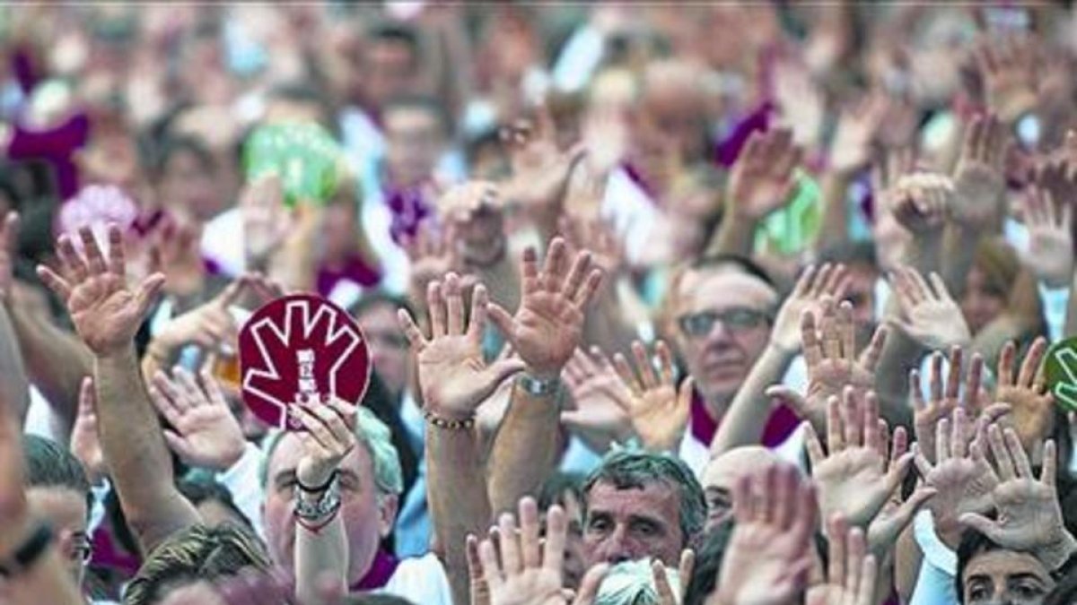 Manifestación ciudadana en Pamplona contra las agresiones sexuales.-AFP