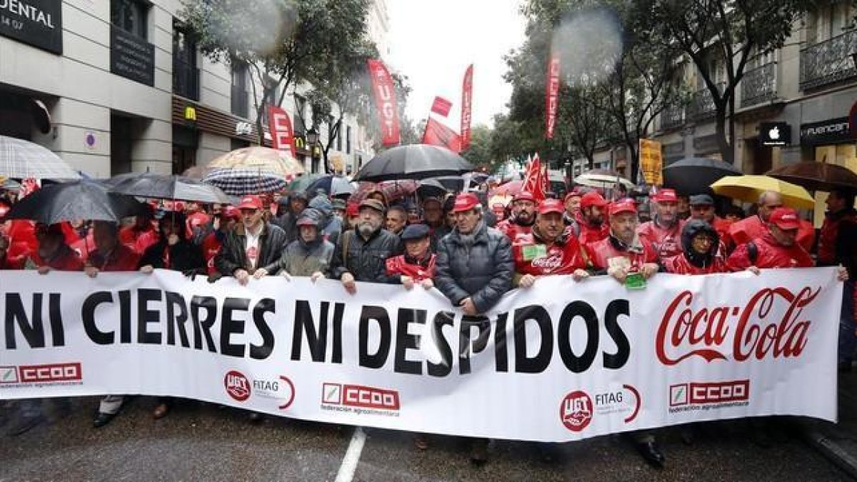 Manifestación por los afectados del ERE de Coca-Cola, el 15 de febrero del 2014 en Madrid.-ARCHIVO / JUAN MANUEL PRATS