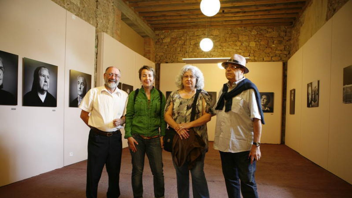 Exposición colectiva ‘Mujer y silencio’, en Medinaceli (Soria).  C.Serrano-
