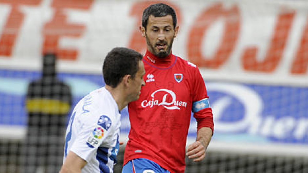 Nagore será uno de los jugadores más veteranos de Segunda. / V. Guisande-