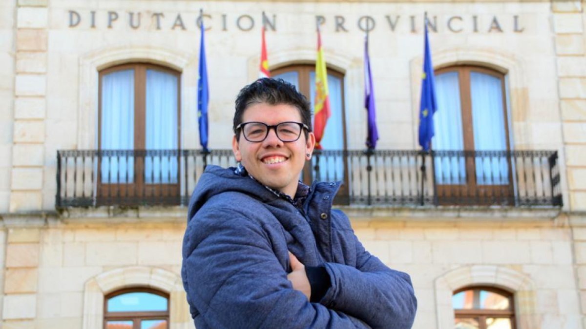 César Hernández-A. Martínez