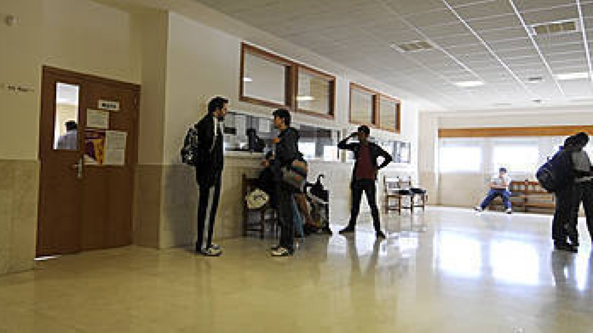 Facultad de Fisioterapia. / Ú.S.-
