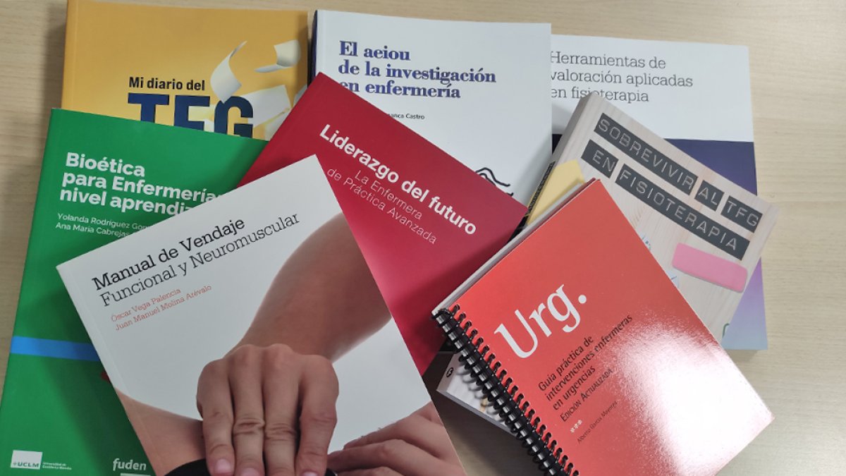 Donación de libros del Satse. - HDS