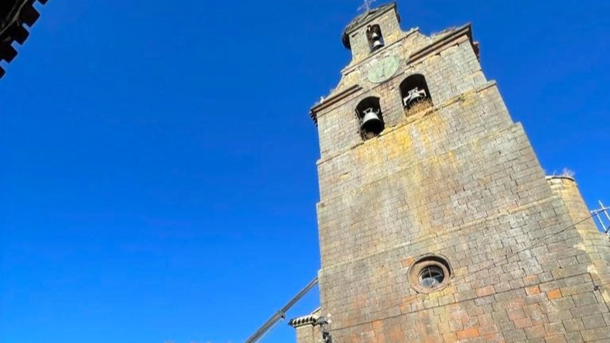 Iglesia de Abejar en obras.-R.F.