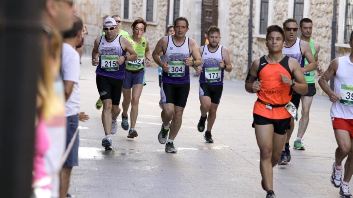 Imagen de la carrera burgense celebrada el año pasado.-Diego Mayor