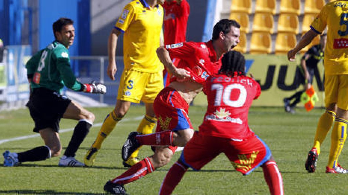 El Numancia cayó eliminado en Copa tras perder en Alcorcón. / ÁREA 11-
