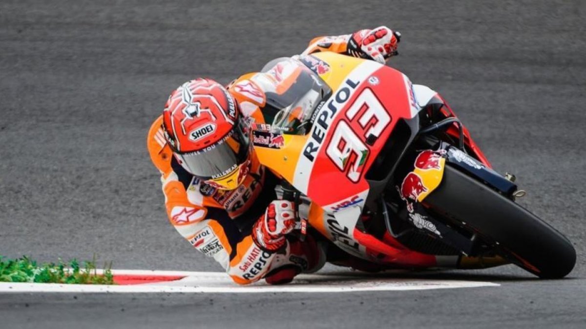 Marc Márquez (Honda), en una de sus vueltas rápidas de hoy en Spielberg (Austria).-AFP / JURE MAKOVEC