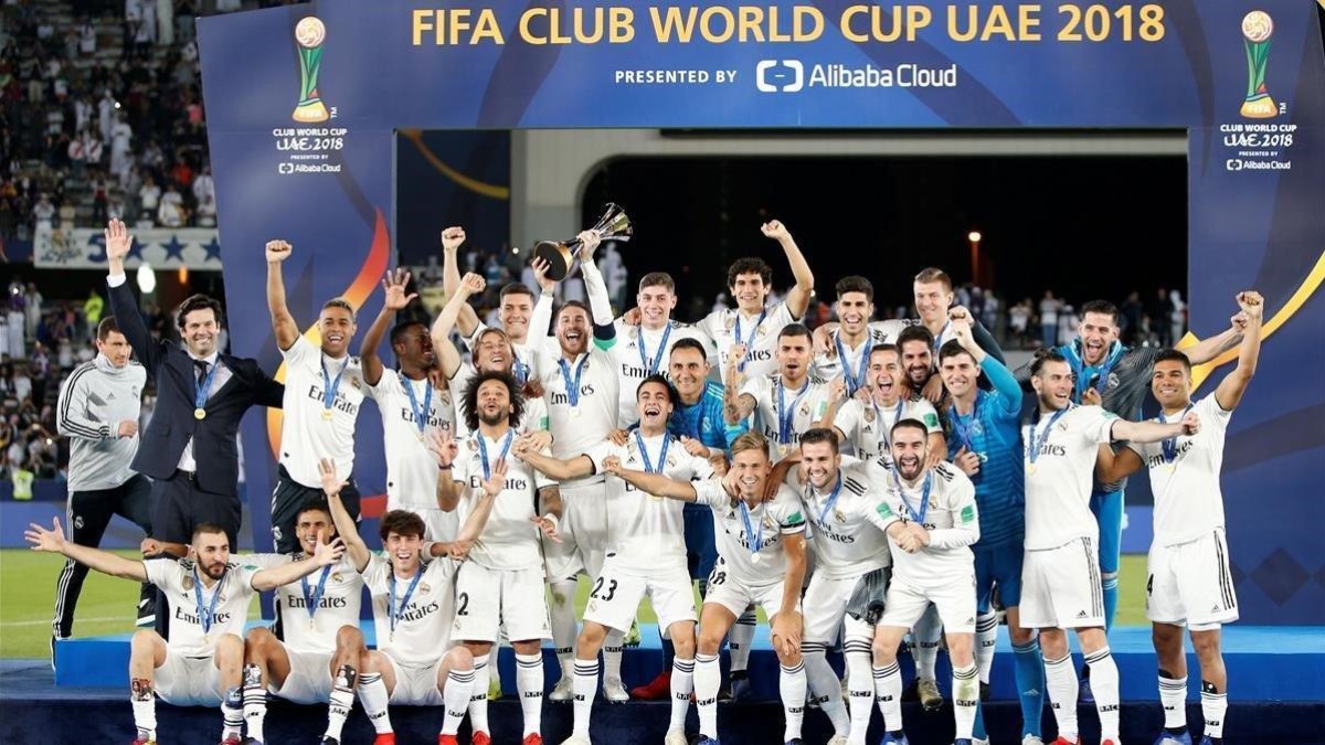 El Real Madrid celebra el triunfo en Abu Dabi en el Mundial de Clubs.-