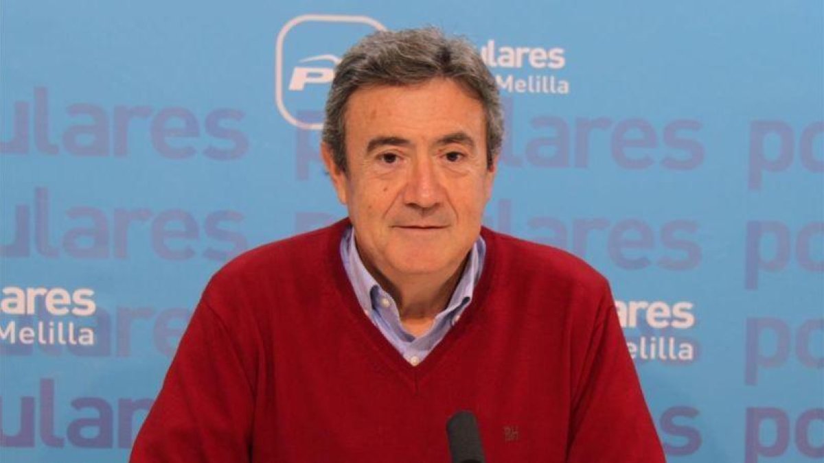 El director provincial del Ministerio de Educación en Melilla, José Manuel Calzado.-EL PERIÓDICO