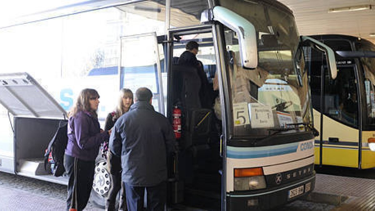 Los viajeros cayeron un 5,8% en 2010 con respecto al 2009 en Soria. / V.G.-