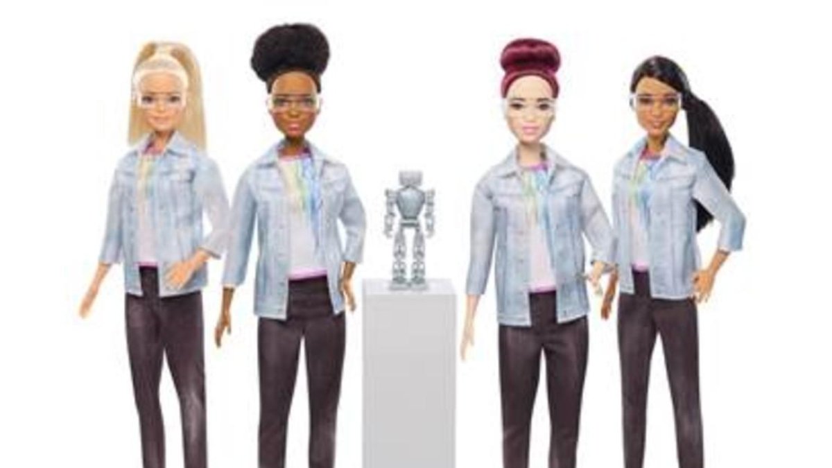 Los cuatro modelos de Barbie ingeniera robótica /-BARBIE