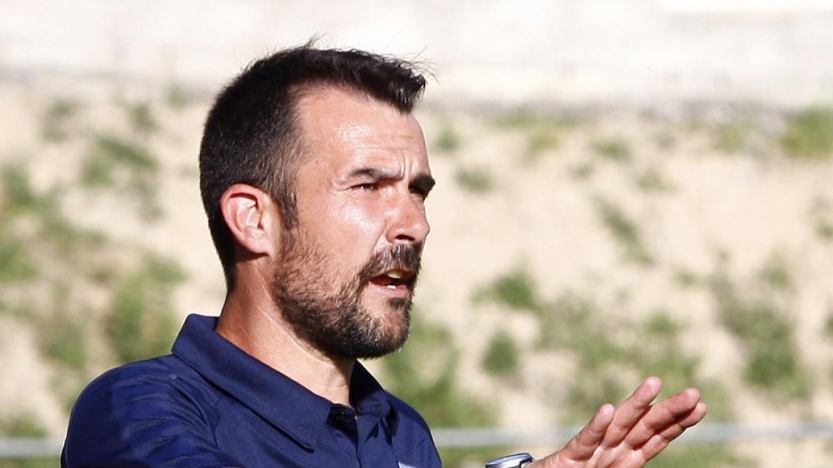 Aritz López Garai es el responsable del banquillo numantino para la presente temporada.-MARIO TEJEDOR