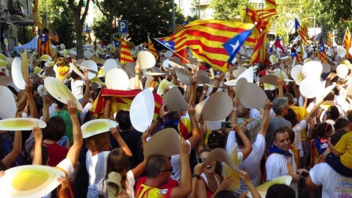 Imagen de la manifestación de la ANC en el paseo de Sant Joan de Barcelona.-XAVIER JUBIERRE