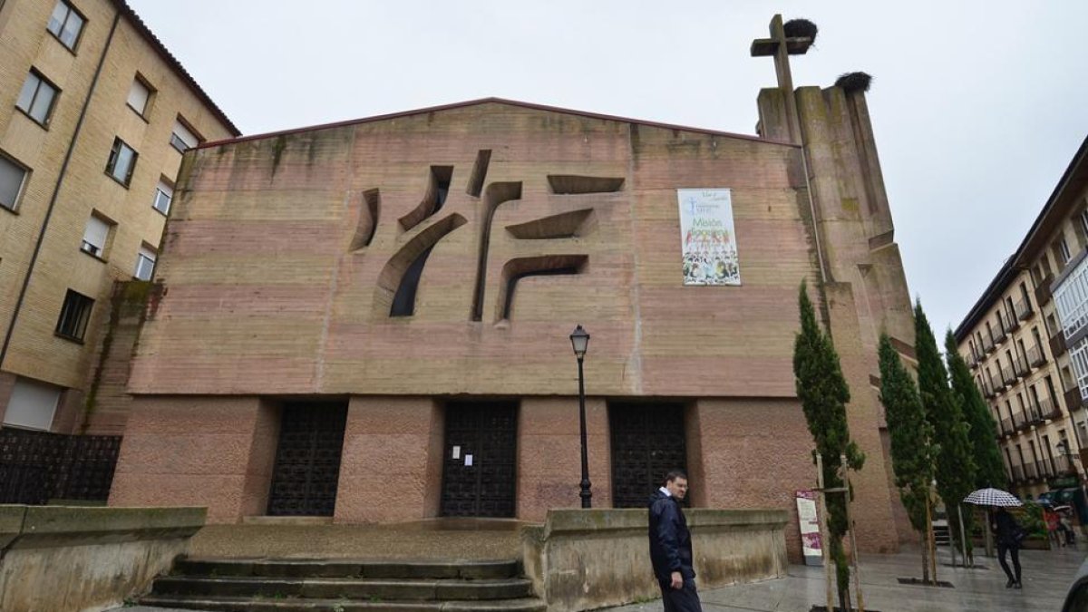 La iglesia en Soria también difune su mensaje por las redes.-Álvaro Martínez