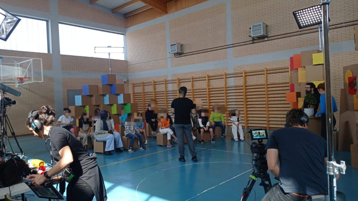 Rodando el programa para 'El debate' de Clan en Los Doce Linajes. HDS