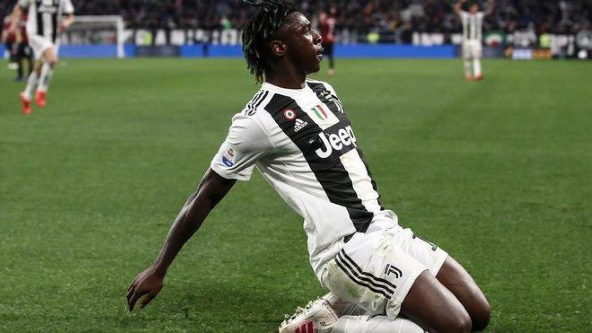 Moise Kean celebra un gol marcado al Milan, el 6 de abril del 2019.-